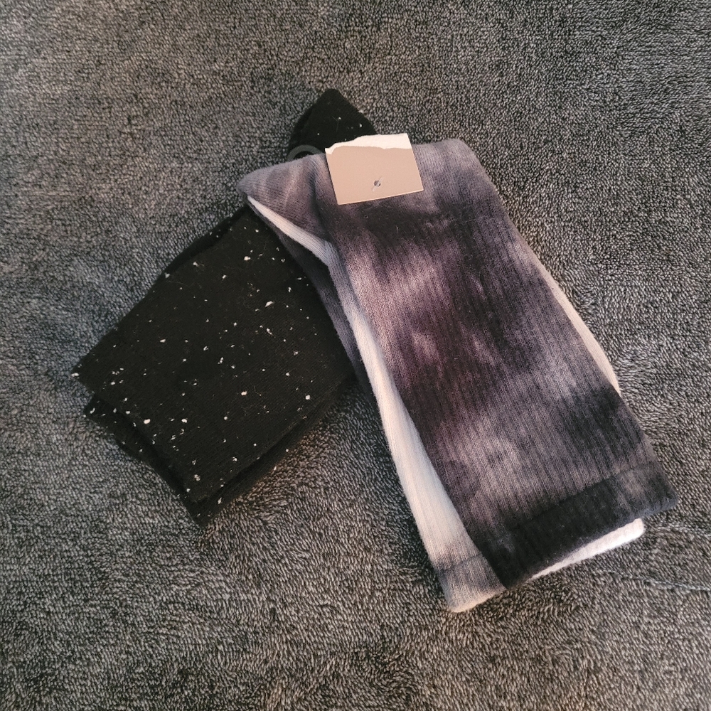 Crown Vintage Cotton Tie Dye and Speckled Socks NWT